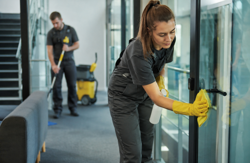 Why Professional Commercial Cleaning Services in Canada Are Essential for Modern Businesses
